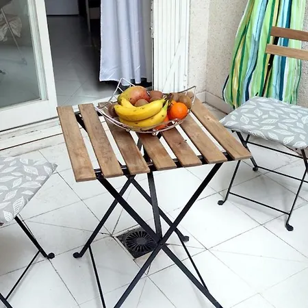 1bed Flat With Pool, Balcony & Hammock - Only 5 Mins To The Beach! Apartamento